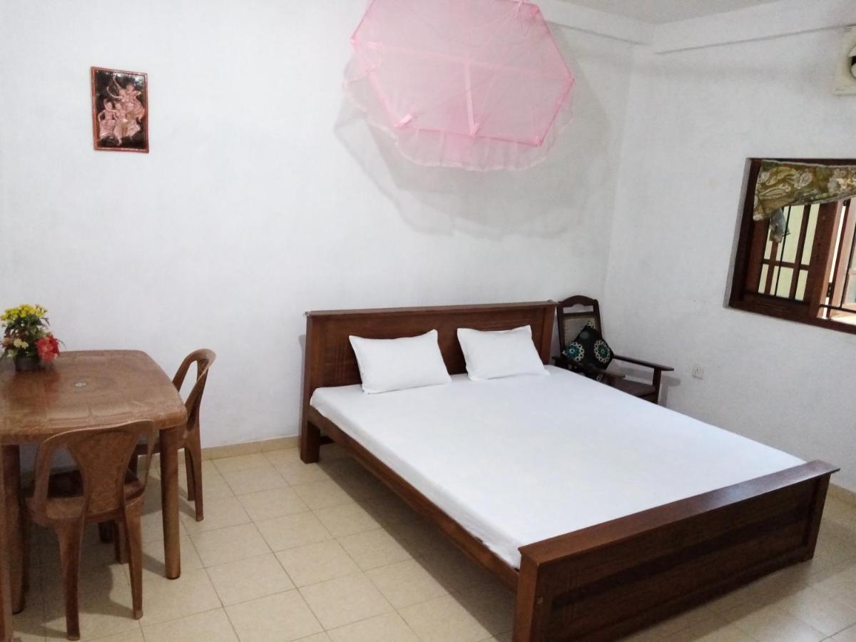 Sunny Side 89 Hotel Galle Eksteriør billede